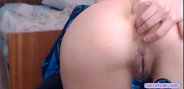  [moistcam.com] Slim horny mature loves her holes filled! [free xxx cam]